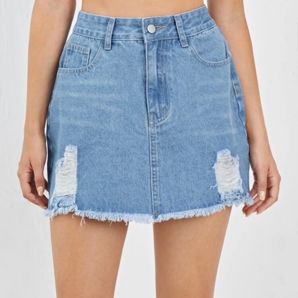 Distressed Denim Skirt Brand New Size Large !NOT USED ITS BRAND NEW Size 8/10 - Picture 3 of 12